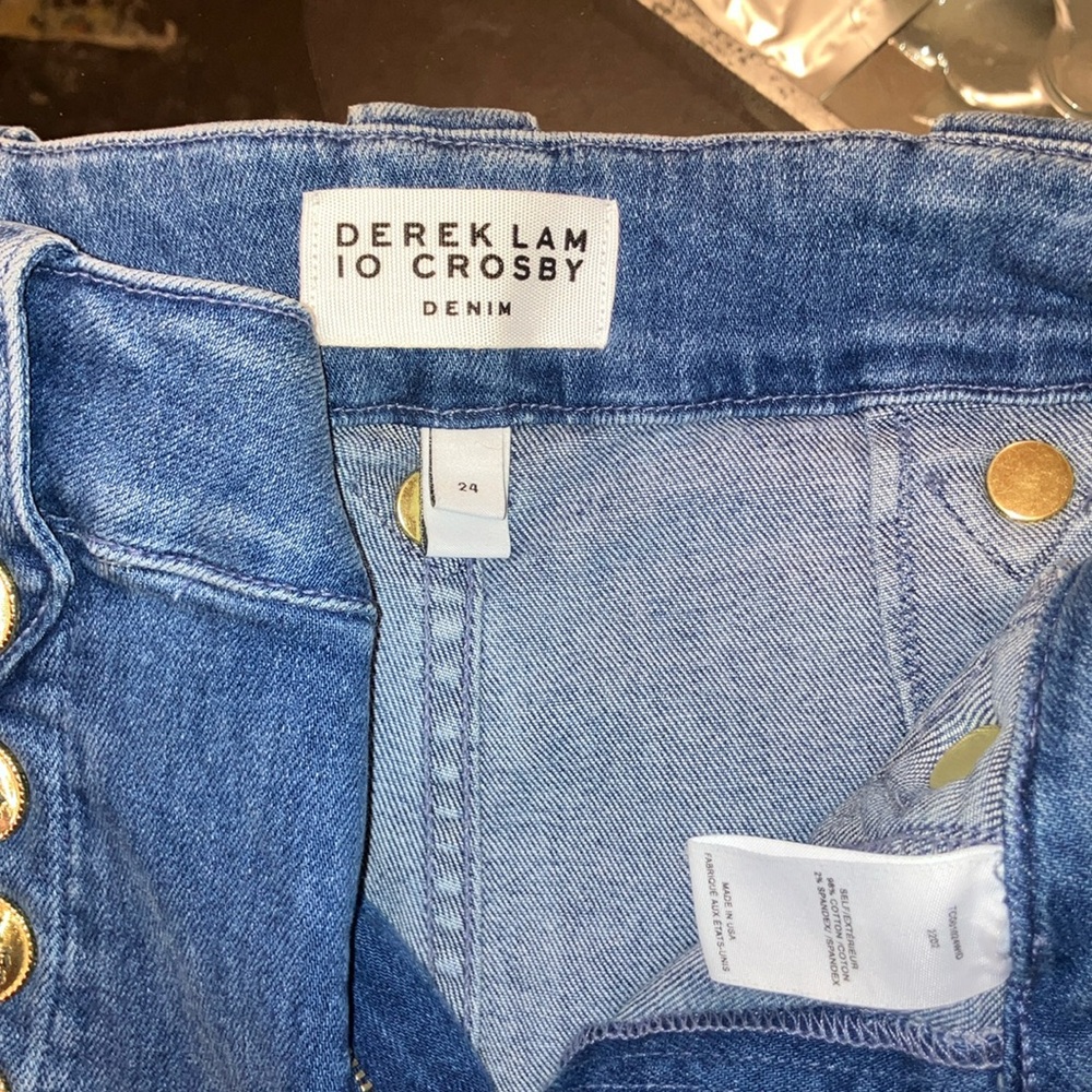 Derek Lam Crosby 10 
ROBERTSON FLARE JEANS
- LIKE BRAND NEW